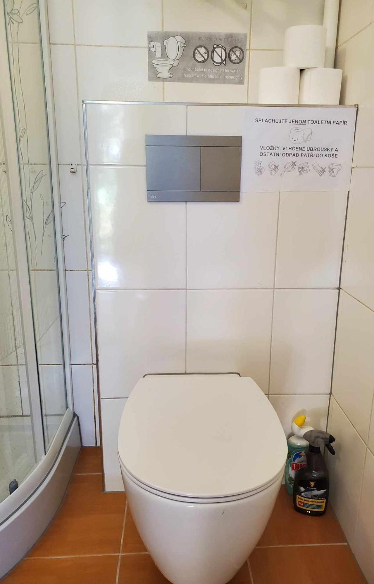 Apartman Stary Liskovec Apartment Brno Luaran gambar